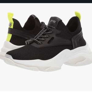 Steve Madden Womens Myles Black Workout Fitness Running Shoes Sneakers NWT